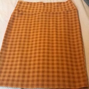 LuLaRoe yellow checkered skirt 2xl